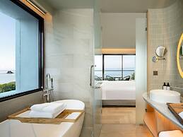 Mercure Rayong Lomtalay Villas & Resort