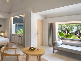 Mercure Rayong Lomtalay Villas & Resort