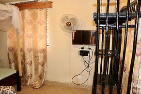 Lovely 4-bed Villa Family Oriented or a Smallgroup