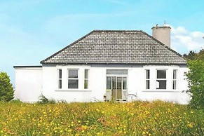 Nature Retreat - Sleeps 4 & Wild Ponies