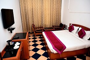 Hotel Hemkunth