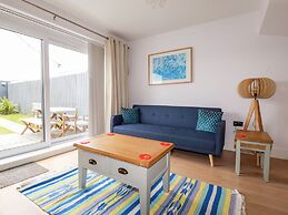 6 Ocean Heights