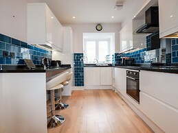 6 Ocean Heights