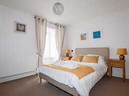 6 Ocean Heights