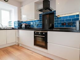 6 Ocean Heights