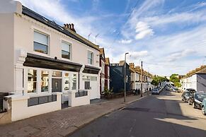 The Battersea Flat - Exquisite 2bdr Flat With Terrace