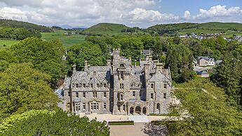 The Myles Suite Stone Cross Mansion