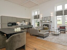 The Myles Suite Stone Cross Mansion