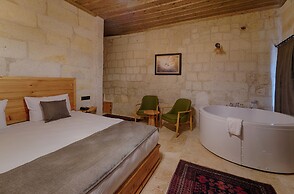 Concept Cave House