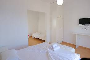 Hotel Sherifi
