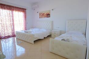 Hotel Sherifi