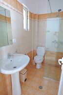 Hotel Sherifi
