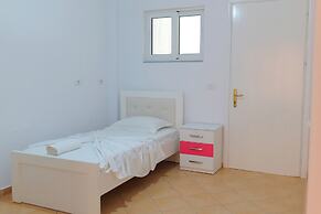 Hotel Sherifi