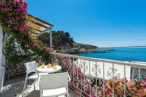 Samaria by the Sea