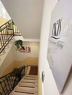 De Nava Suite