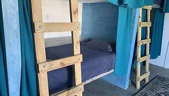 La Ventana Hostel and Hotel