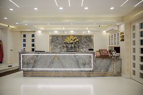 Pearl Courtyard