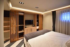 Casa Luxury Hotel