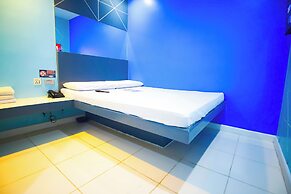 Astrotel Divisoria