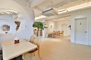 Custom Hotel