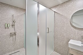 Custom Hotel