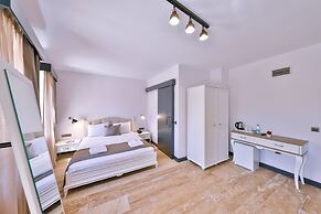 Pitoresk Otel