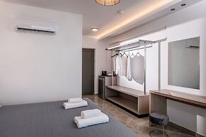 Ebenus Suites by Checkin