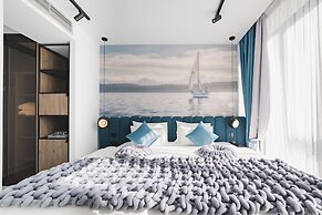 Aurel Coast