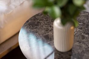 Loly Boutique Hotel