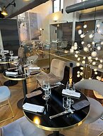 Loly Boutique Hotel