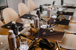 Loly Boutique Hotel