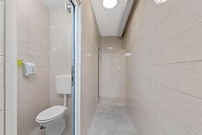 Hostel Elli