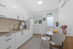 Hostel Elli