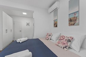 Hostel Elli