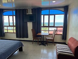 Hotel La Cueva De Limón