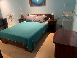 Hotel La Cueva De Limón