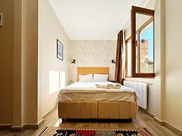 Sultan Pier Hotel