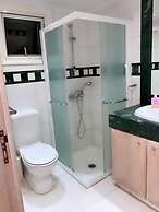 Larnaca Seaview Rooms