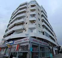 Larnaca Seaview Rooms