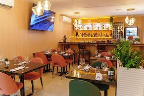Melina Hotel