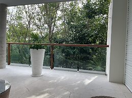 Grand Mayan