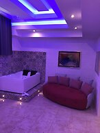 GianLuis Luxury Suites