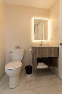 Borden Inn & Suites