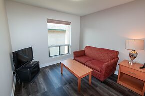 Borden Inn & Suites