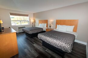 Borden Inn & Suites