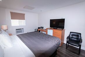 Borden Inn & Suites