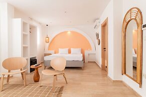 MARE MARIN BOUTIQUE HOTEL