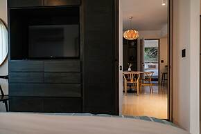 Flamboyan Hotel & Residences