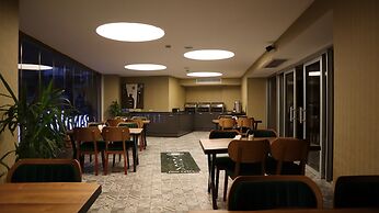 Grand Vav Hotel