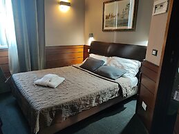 Romalive Hotel